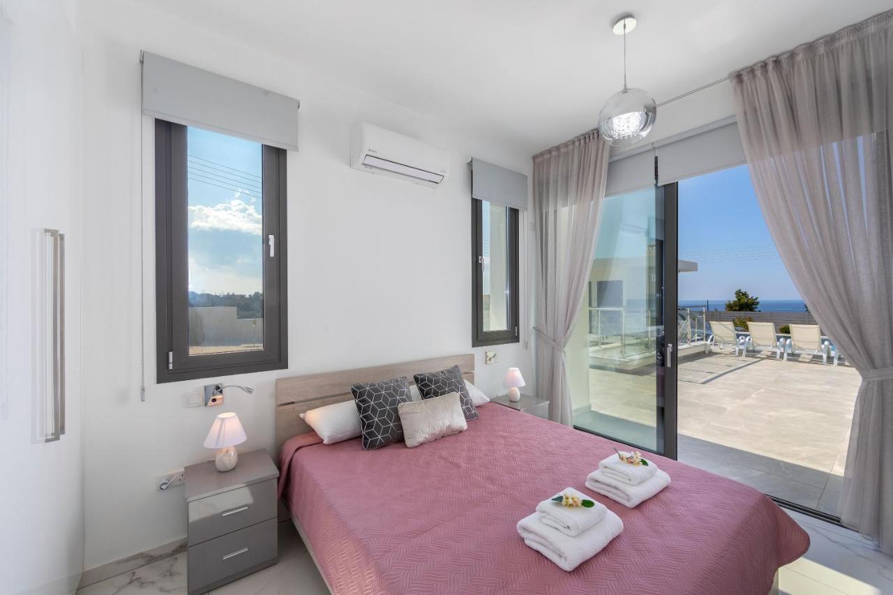 Villa Pleiades Paphos Exterior photo