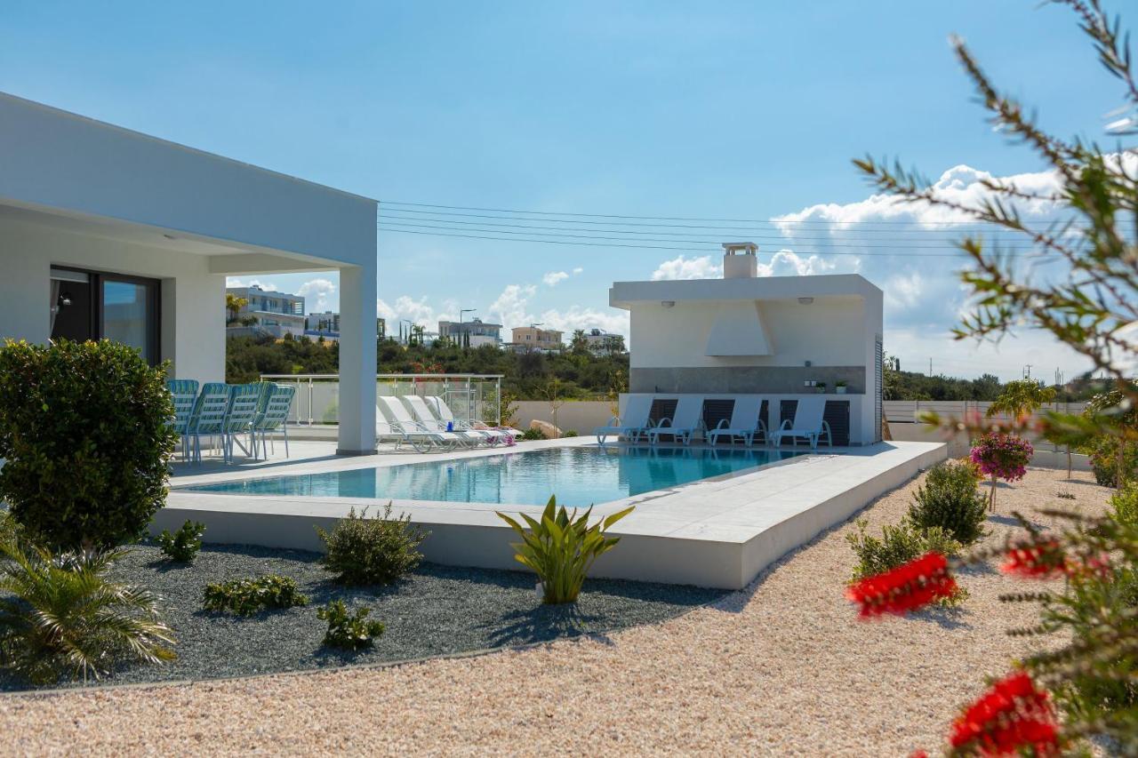 Villa Pleiades Paphos Exterior photo