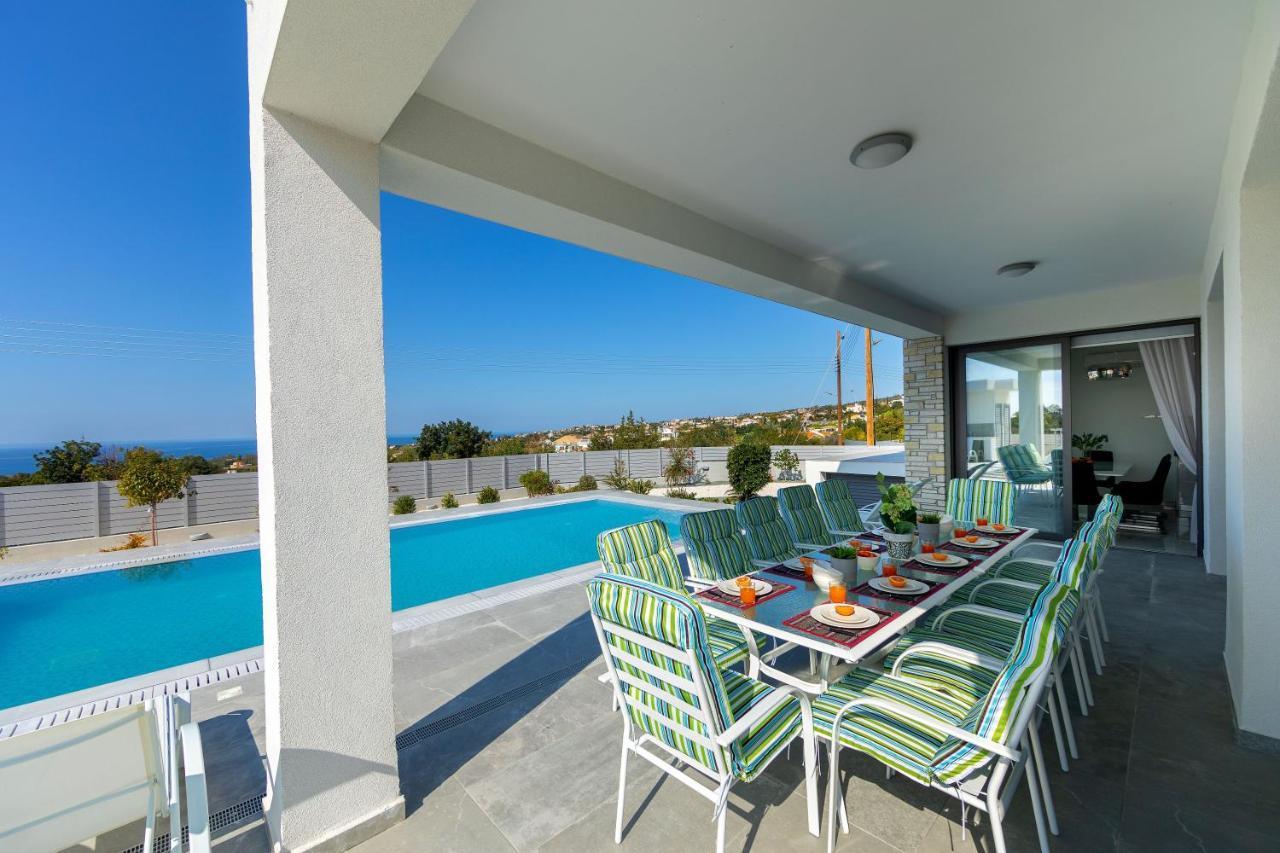 Villa Pleiades Paphos Exterior photo